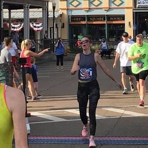 Meet your Posher, Ashley